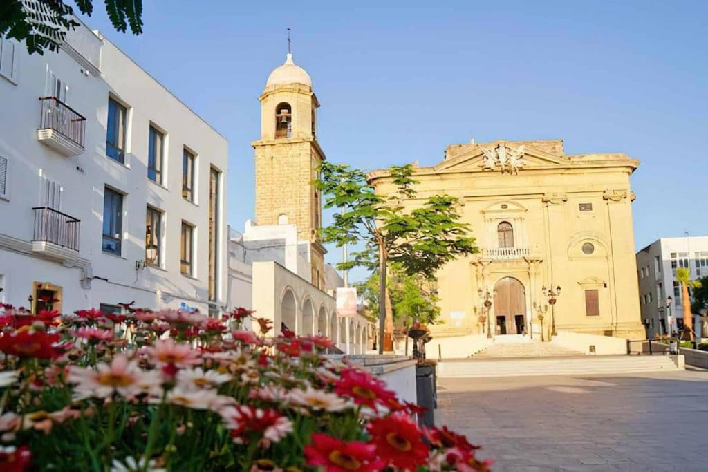 치클라나 데 라 프론테라 Enjoy The Historic Center Of Chiclana By C. Dreams 아파트 외부 사진