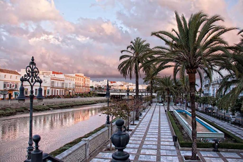 치클라나 데 라 프론테라 Enjoy The Historic Center Of Chiclana By C. Dreams 아파트 외부 사진